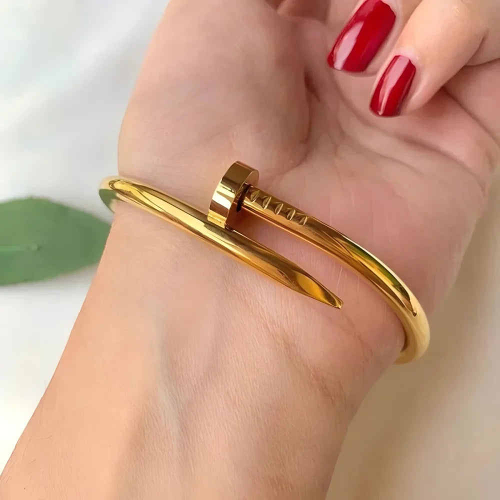 Vintage Minimalist Stainless Steel Nail Bangle – Waterproof Charm Jewelry