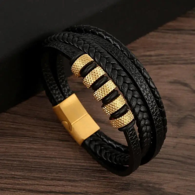 Detailed Close-up of Men’s Classic Leather Bracelet, Multi-Layer Pattern