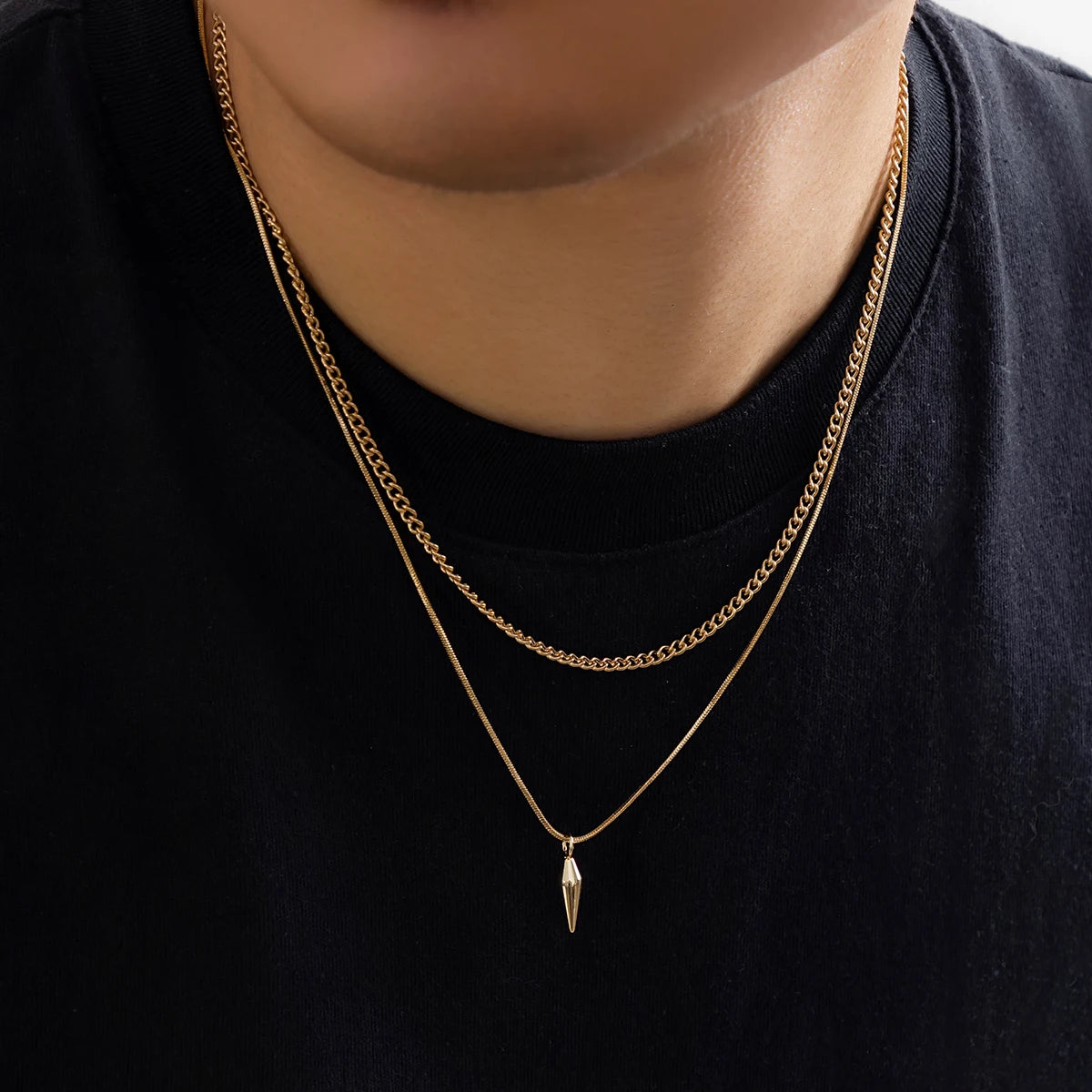 Unisex Stainless Steel Look Necklace – Rivet Pendant with Retro Link Chain, Ideal for Party or Streetwear Style